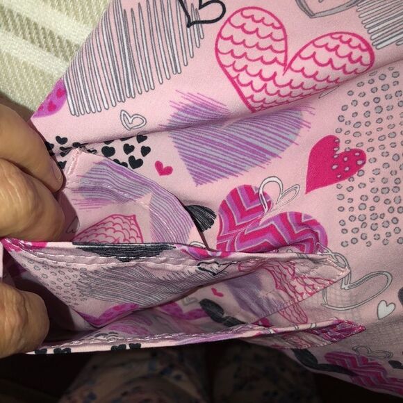 Happy Scrubs XS Heart Print Pink Black Scrub Top - Picture 7 of 14